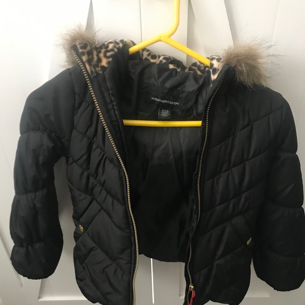 Kids jacket with fur and leopard hood